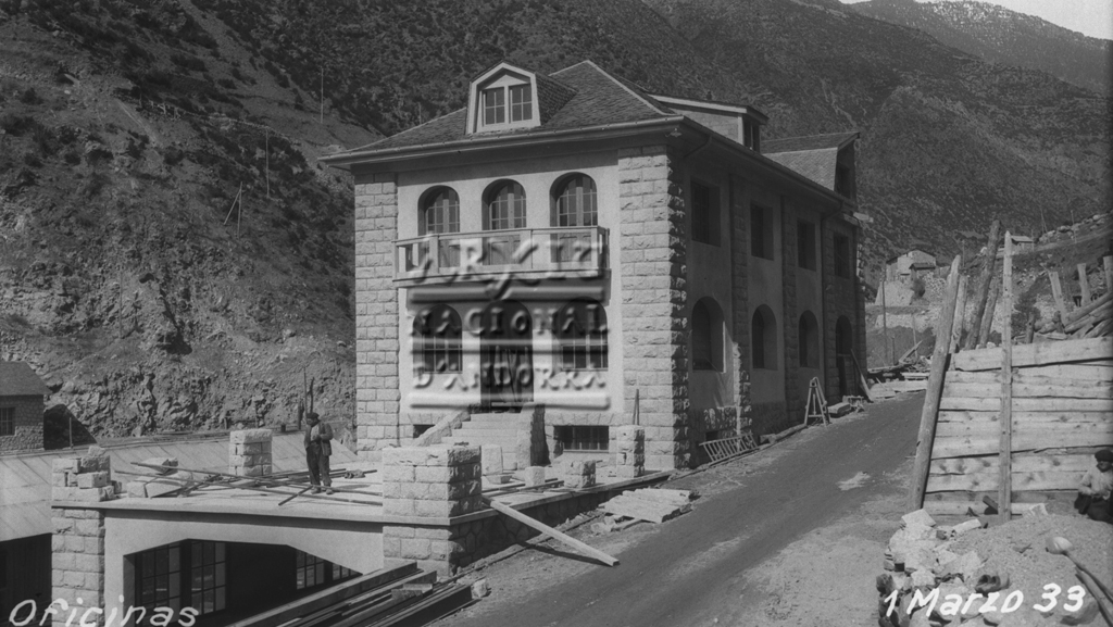 FEDA-139: Construcció de l’edifici de les oficines a la central