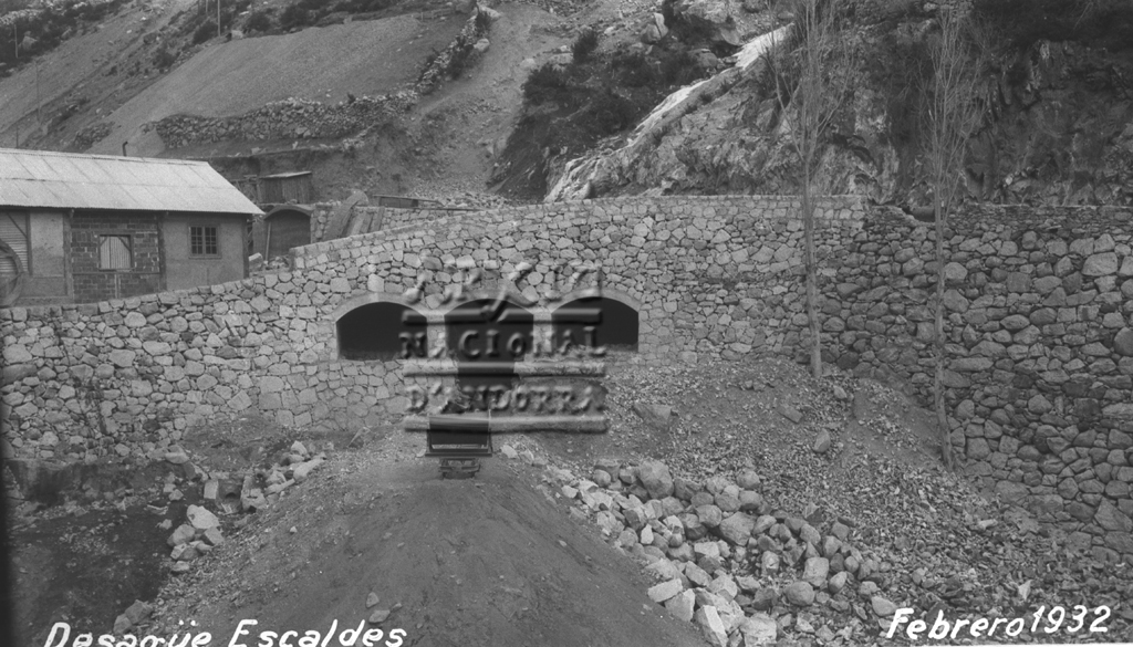 FEDA-229: Desguàs de les canalitzacions de la central