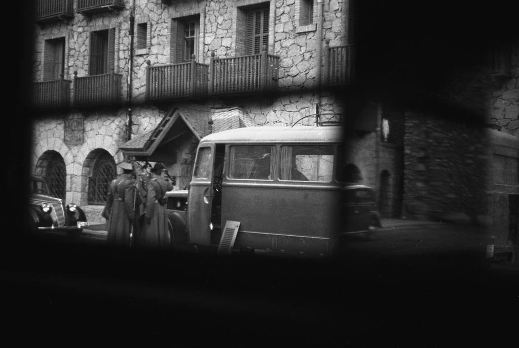 FAM_6396: La Guàrdia Civil a l’entrada de l’Hotel Valira d’Escaldes-Engordany