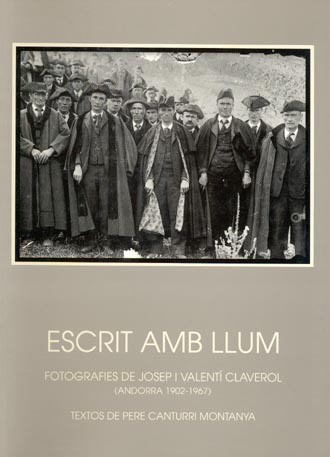 Portada catàleg Escrit amb llum: fotografies de Josep i Valentí Claverol