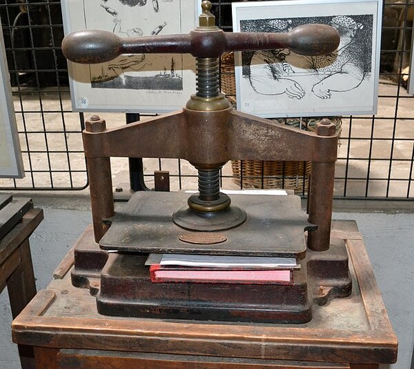 673px Musée des métiers de limprimerie Presse à copier 1