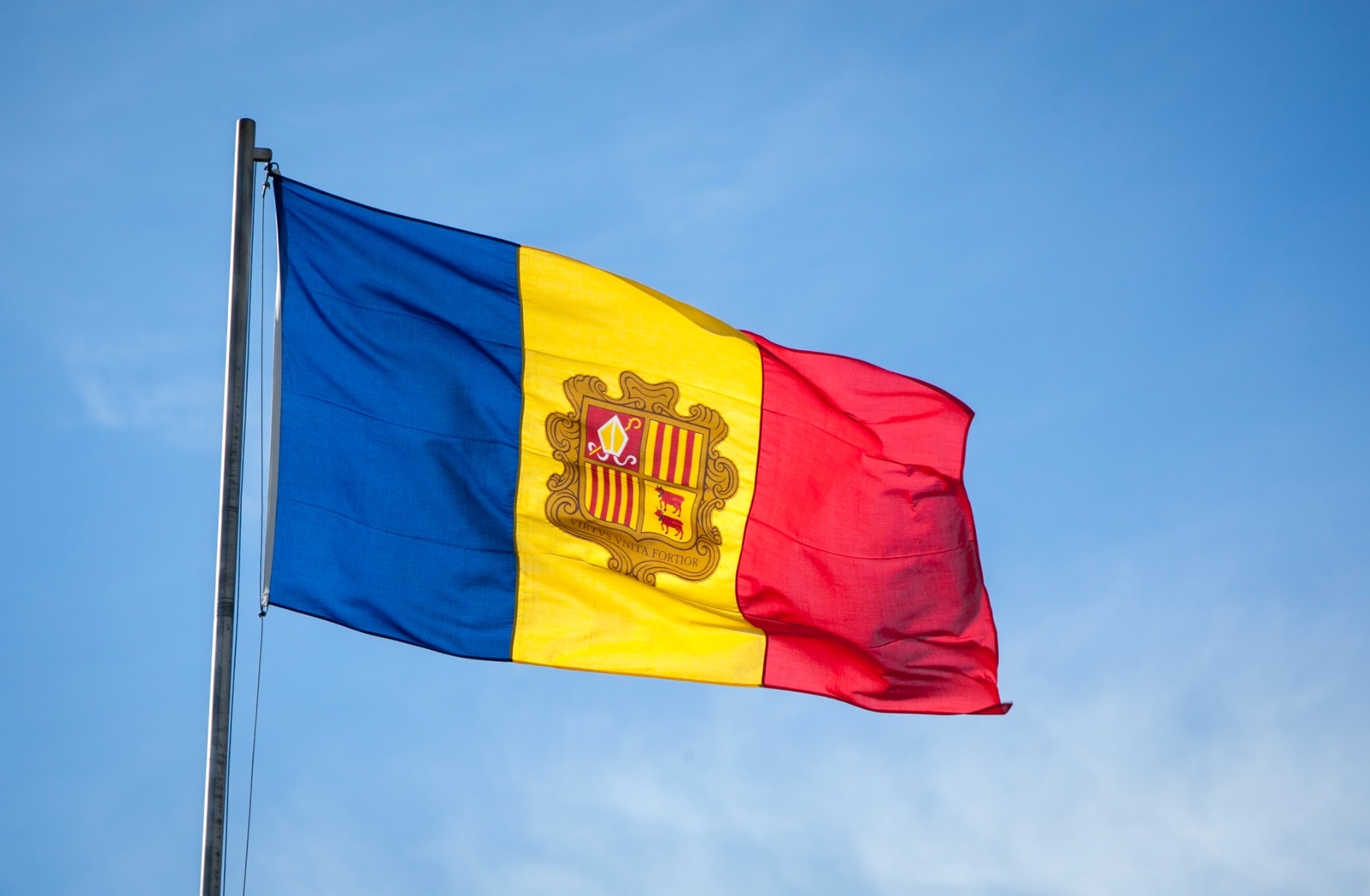 S’aprova l’adhesió al Conveni de la Haia sobre el reconeixement i l’execució de sentències estrangeres en matèria civil o comercial