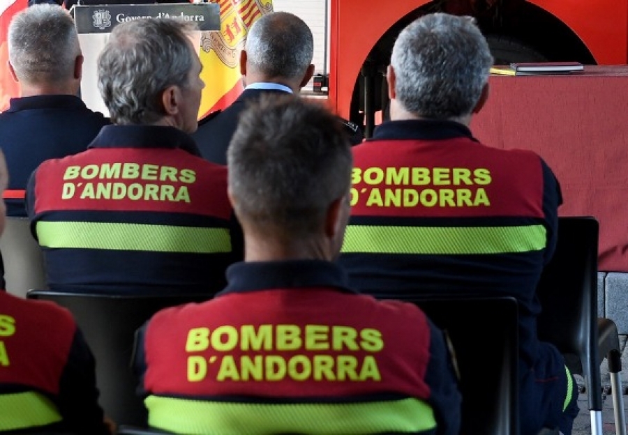 Andorra i Catalunya signen un conveni de cooperació transfronterera en matèria de prevenció, extinció d’incendis i salvaments