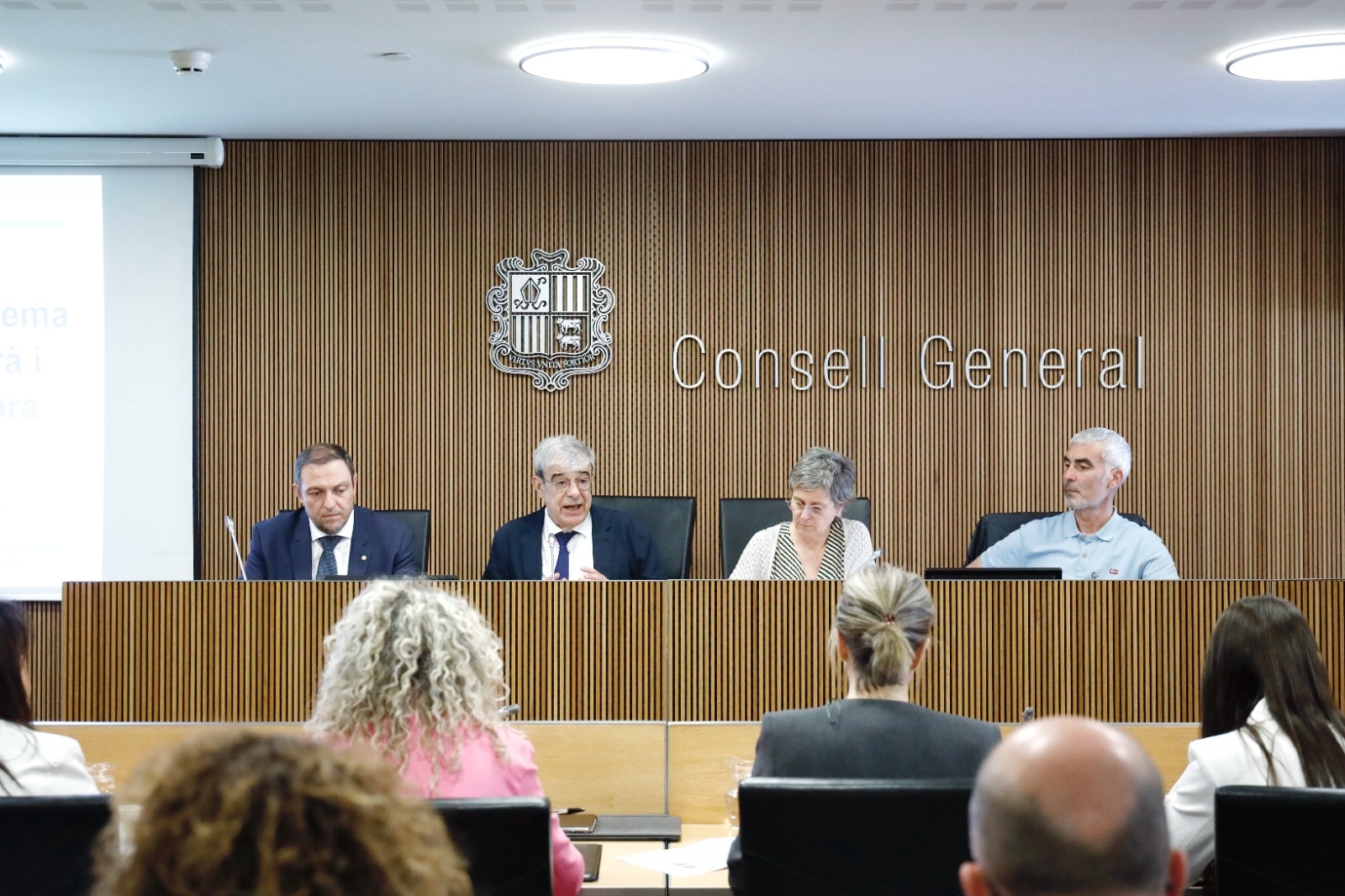 El Pla de millora del sistema educatiu andorrà per reforçar les competències en llengua, comprensió lectora i matemàtiques es començarà a implantar el curs 2024-2025