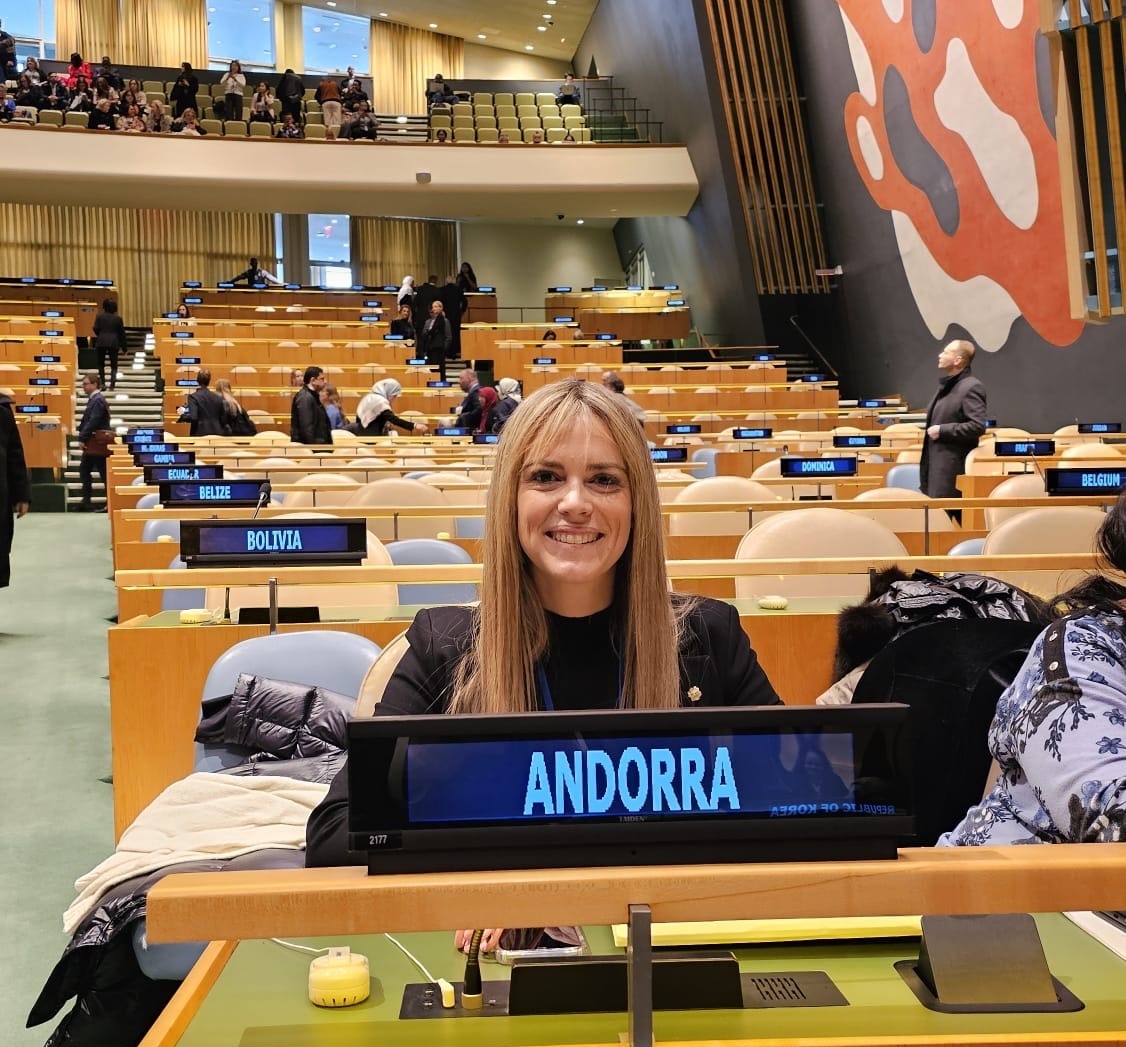 Mariona Cadena defensa la importància d’integrar la perspectiva de gènere en les polítiques públiques