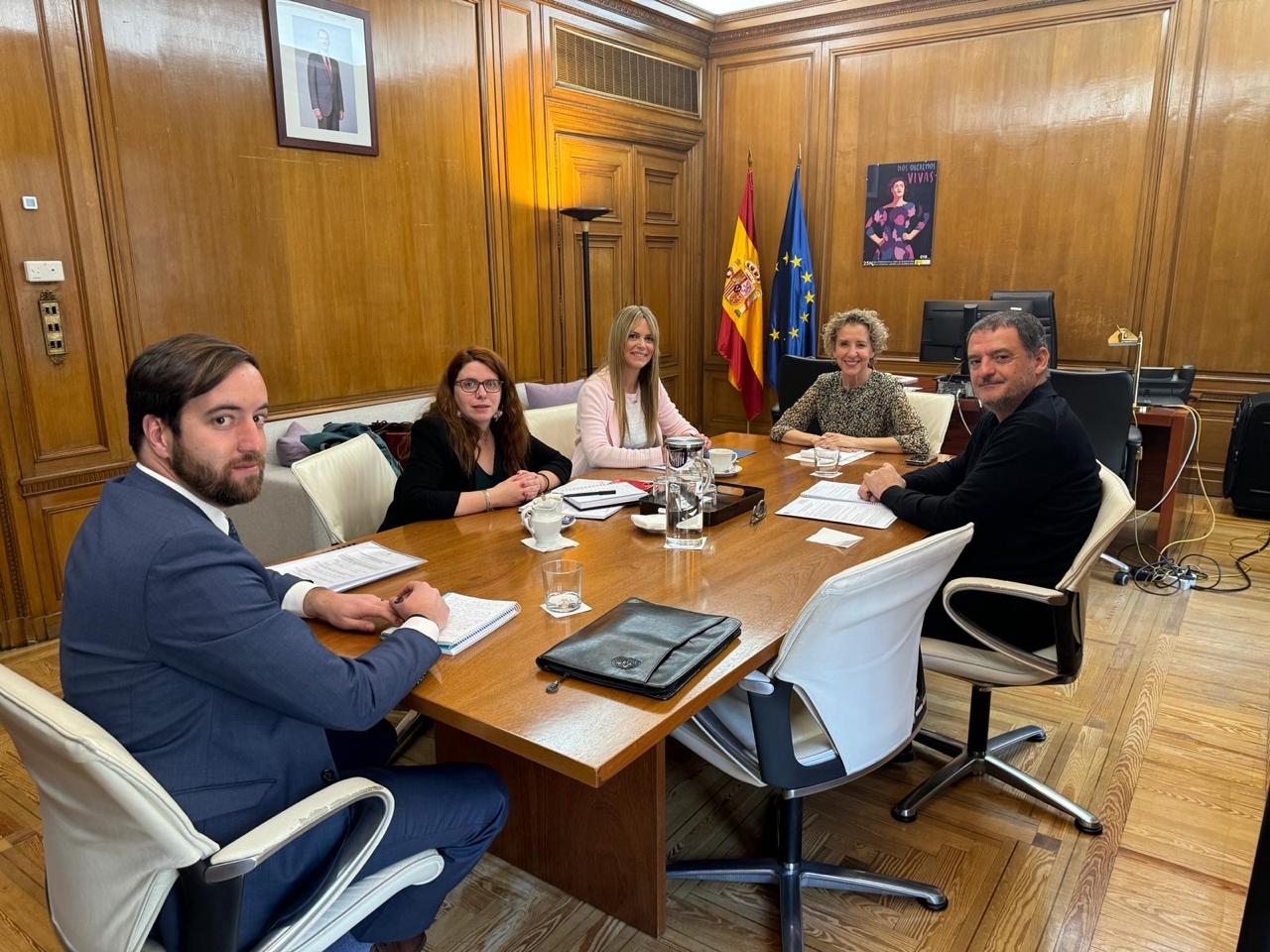 La secretària d’Estat d’Igualtat i Participació Ciutadana, Mariona Cadena, comparteix estratègies per avançar cap a la igualtat de gènere amb la seva homòloga espanyola
