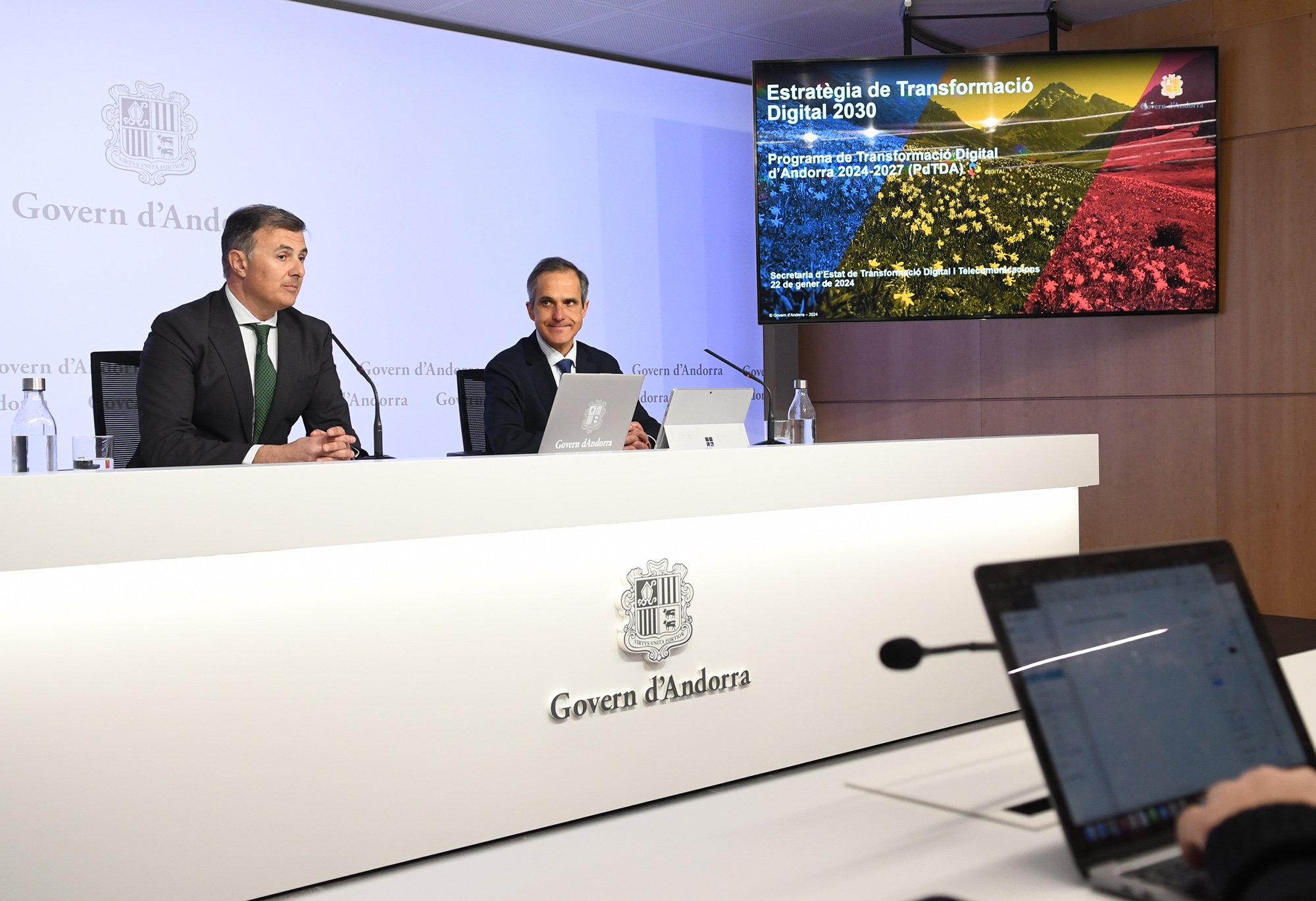 El Govern avança en la digitalització de l’Administració i més del 40% dels tràmits ja es fan en línia