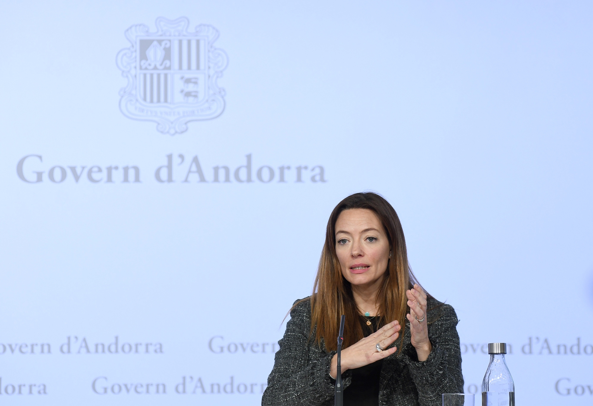 L’ús de la mascareta a urgències i a les plantes d’hospitalització i l’UCI de l’Hospital es manté obligatori