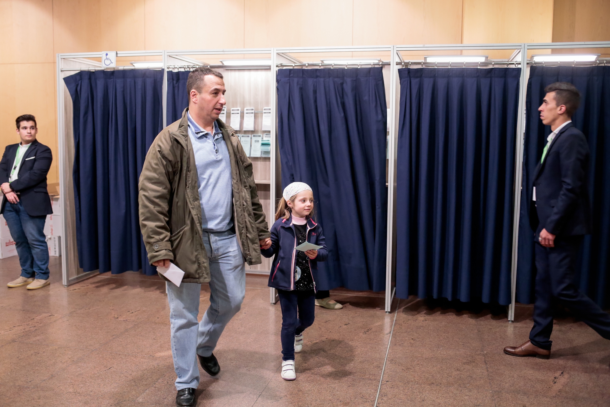 Un total de 397 ciutadans demanen el vot per correu per a les pròximes eleccions comunals del 17 de desembre