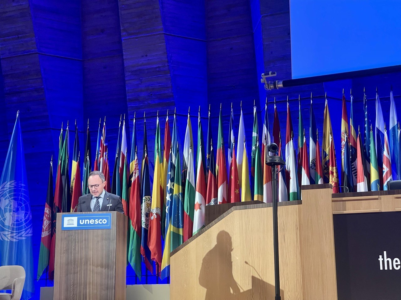 Xavier Espot participa a París en la 42a Conferència General de la UNESCO
