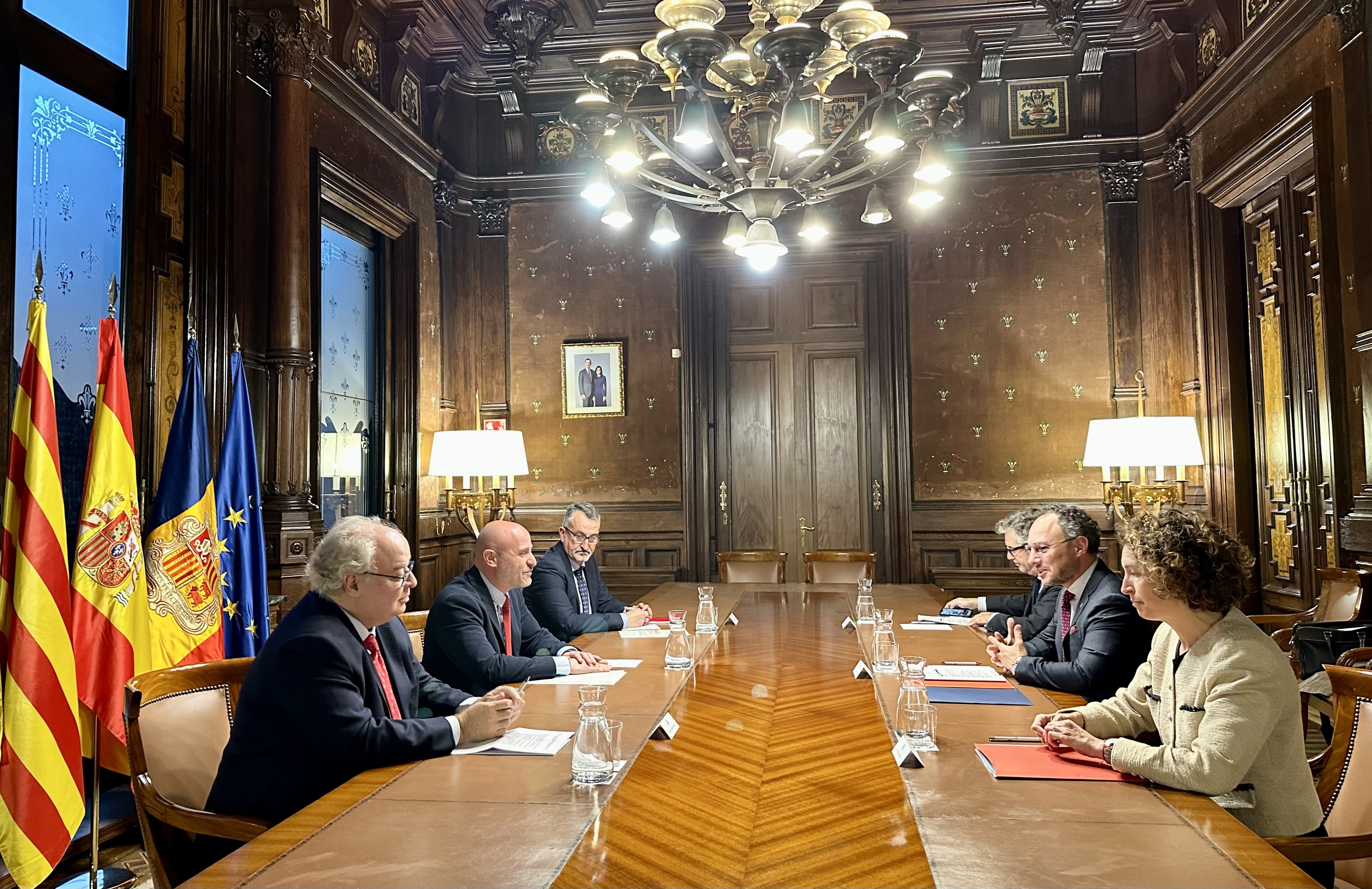Xavier Espot es reuneix amb el delegat del Govern espanyol a Catalunya, Carlos Prieto