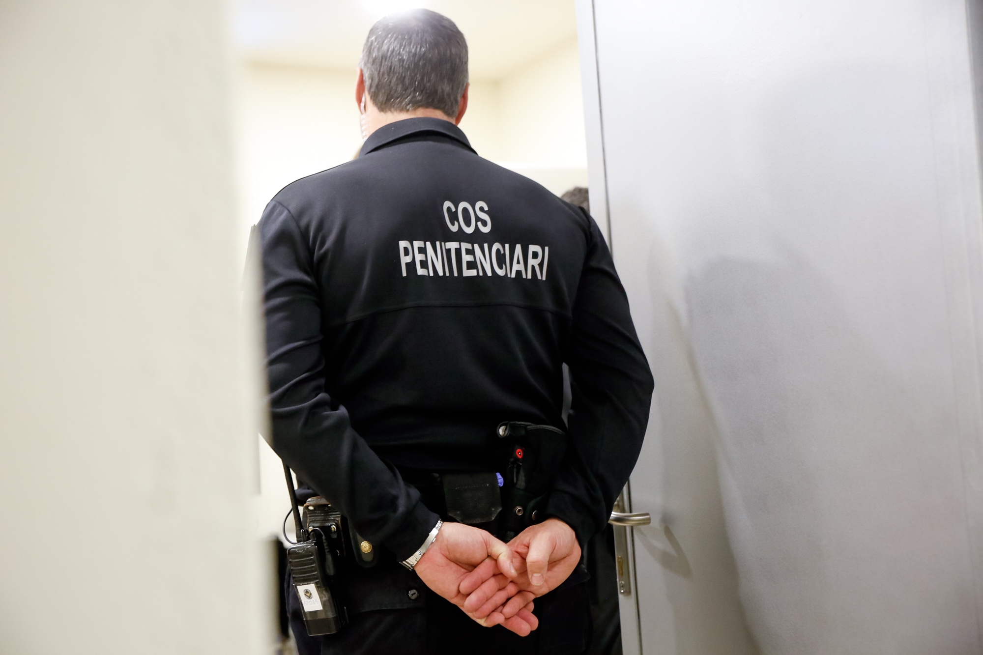 Nomenades dues agents penitenciàries en període de prova