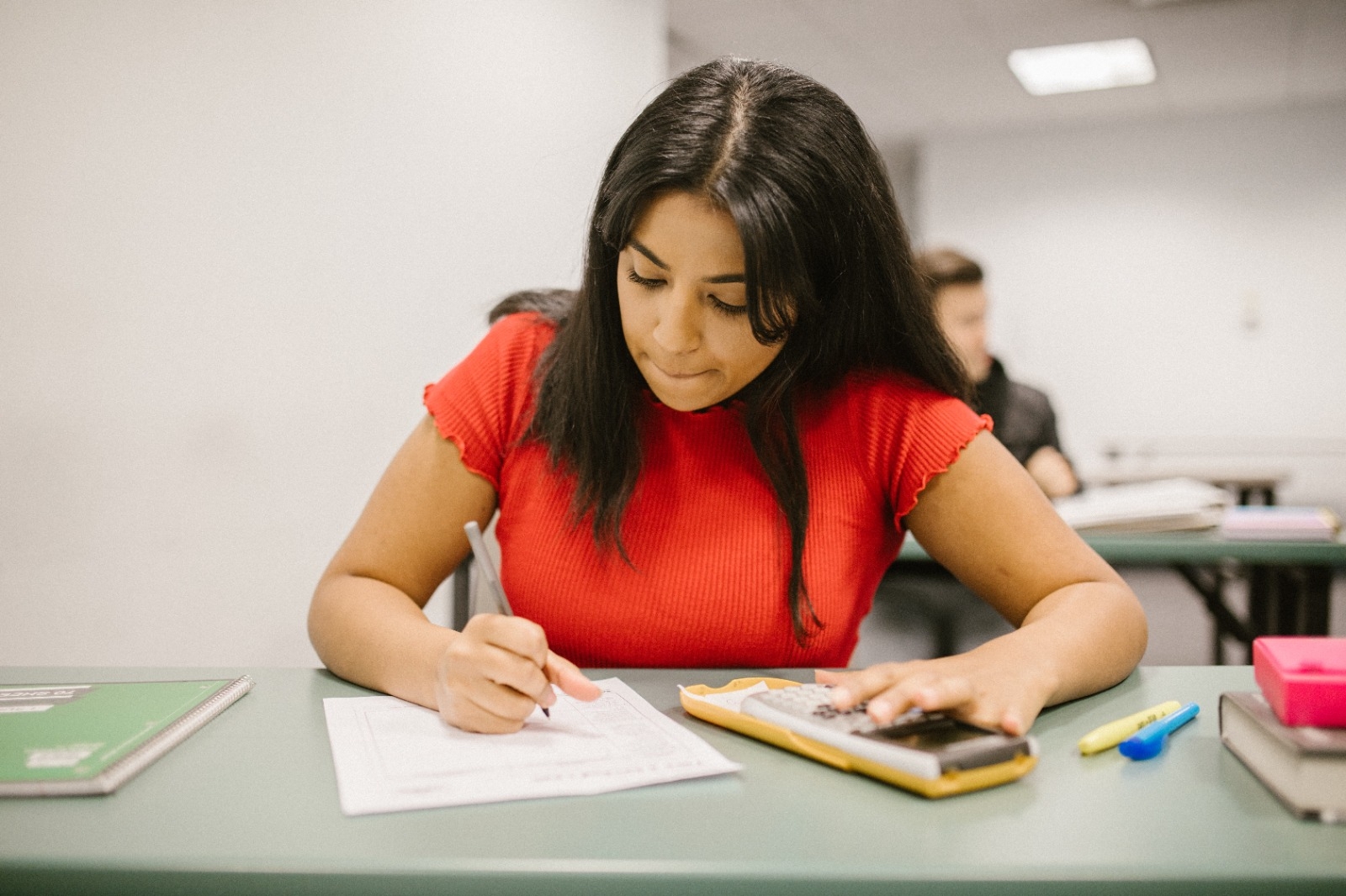 Convocatòria dels exàmens oficials de graduat en segona ensenyança per a candidats lliures a l’octubre