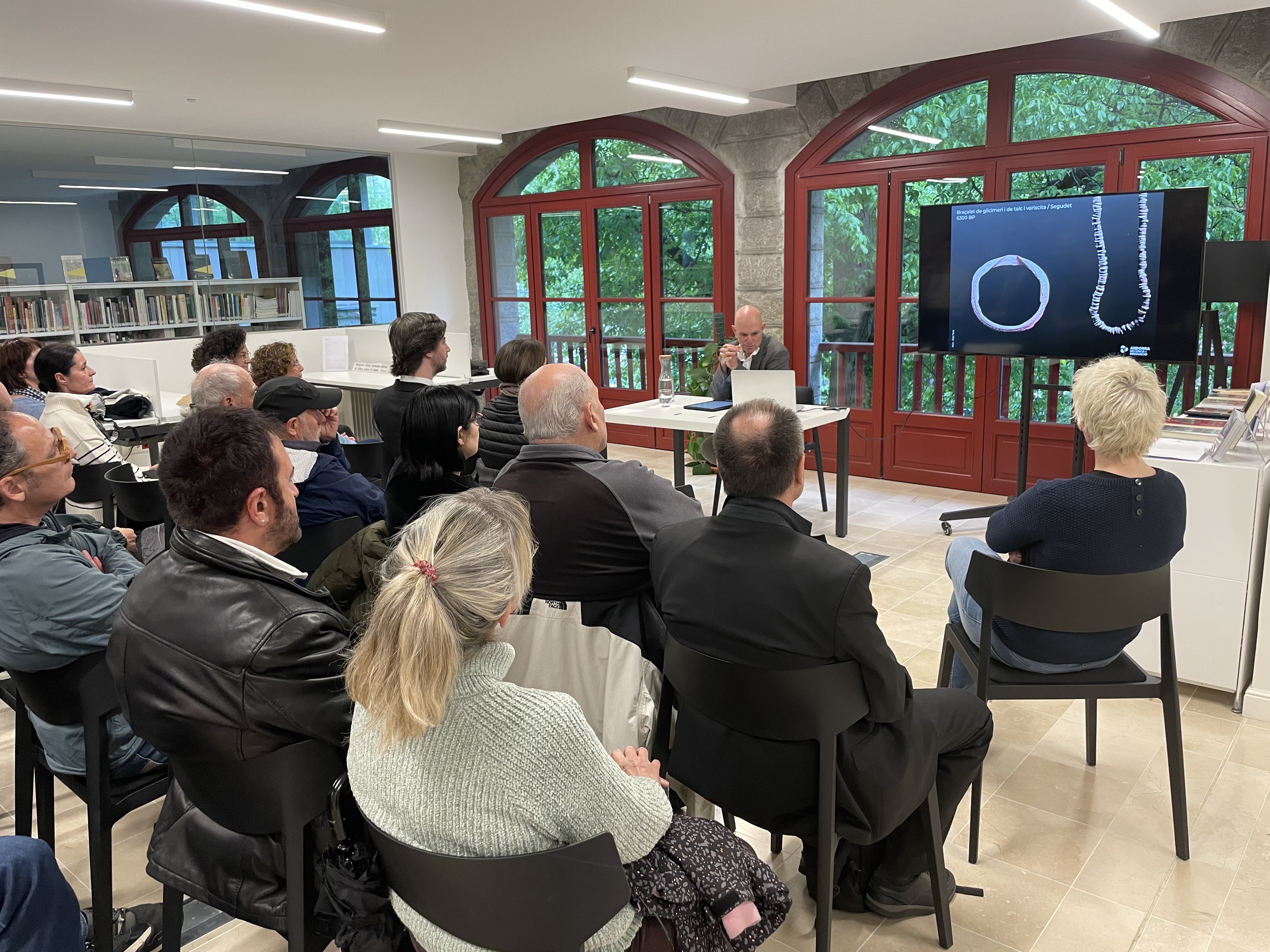 Villaró ofereix la primera de les conferències de divulgació del Relat Històric d’Andorra
