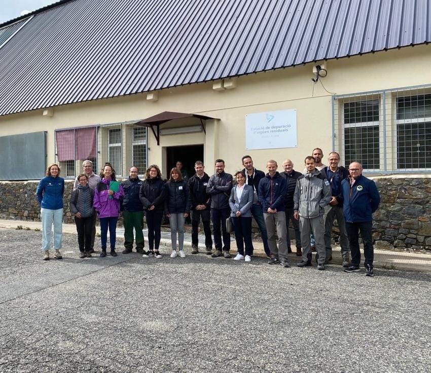 El Departament de Medi Ambient rep una delegació francesa a la depuradora d’aigües residuals del Pas de la Casa