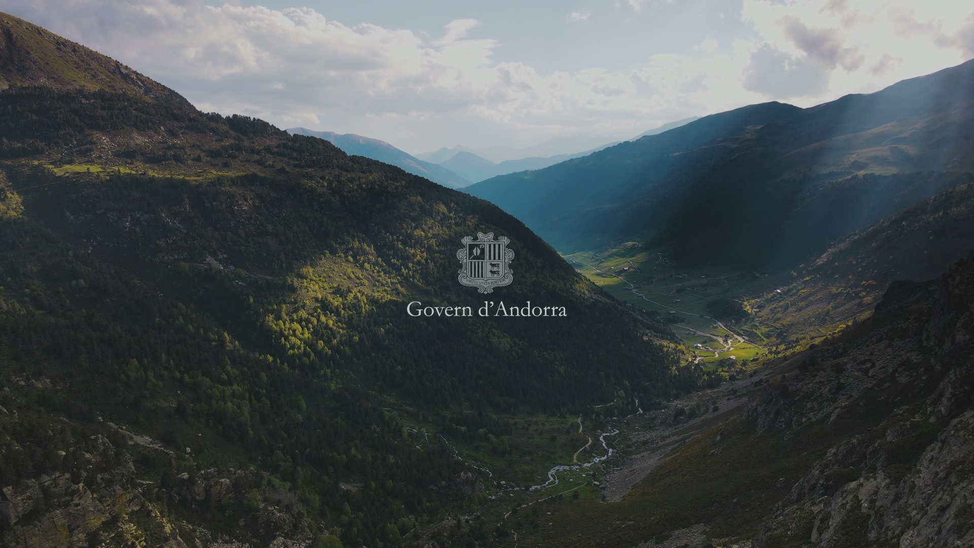 La campanya ‘Coneix casa teva’ anima la ciutadania a aprofitar l’estiu per descobrir els paisatges i el patrimoni cultural d’Andorra