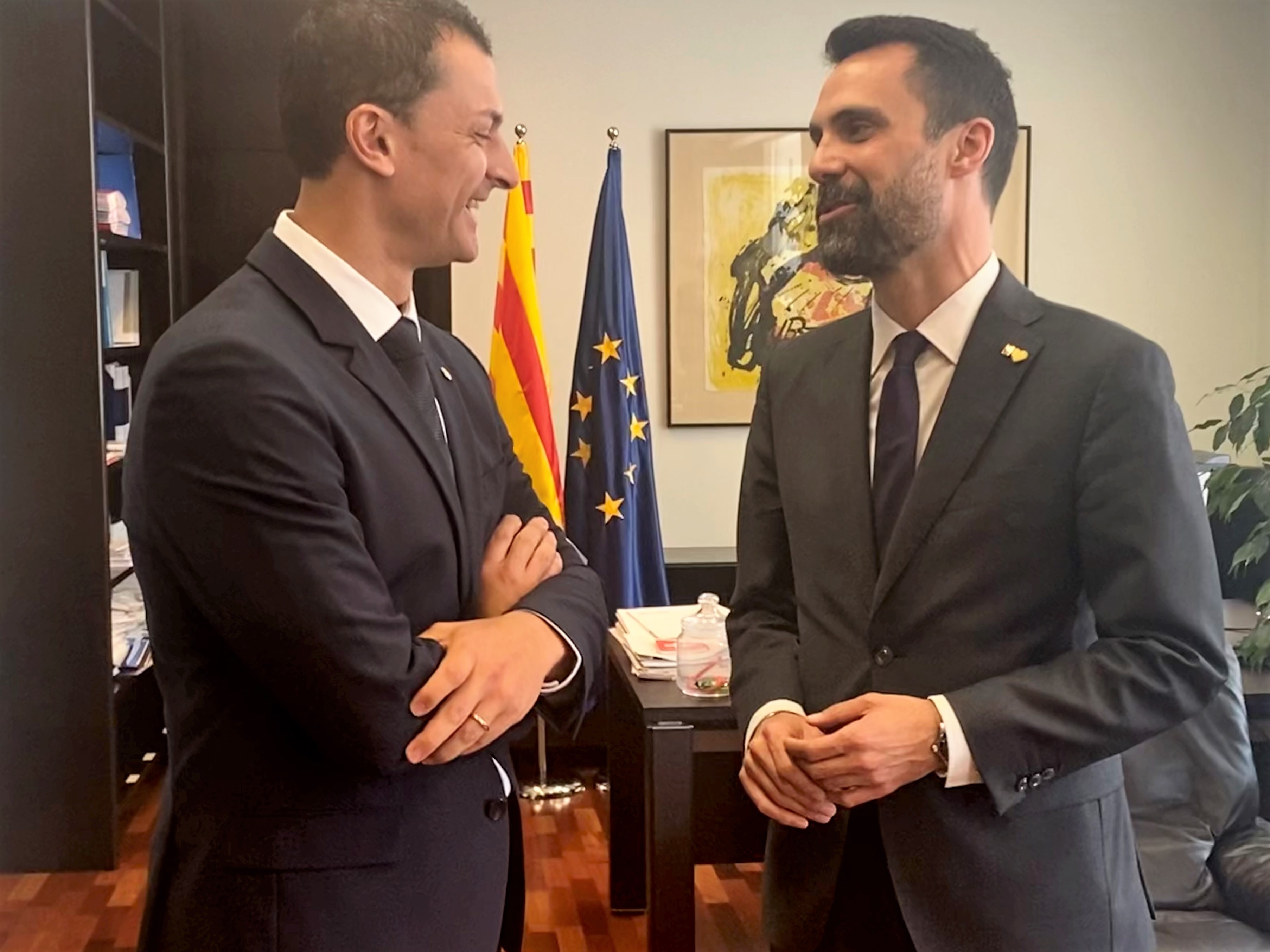 Trobada a la Generalitat entre el ministre Jordi Gallardo i el conseller d’Empresa i Treball, Roger Torrent