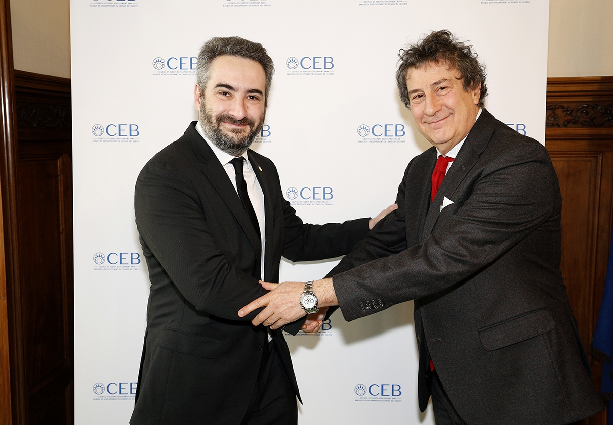 El ministre Jover i el governador del Banc de Desenvolupament del Consell d’Europa signen el préstec de 8 milions d’euros per finançar la digitalització del país