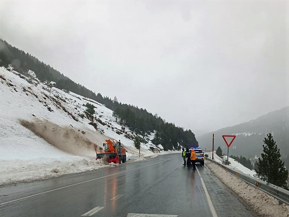 Protecció Civil activa una alerta pel risc d’allaus i una prealerta per neu