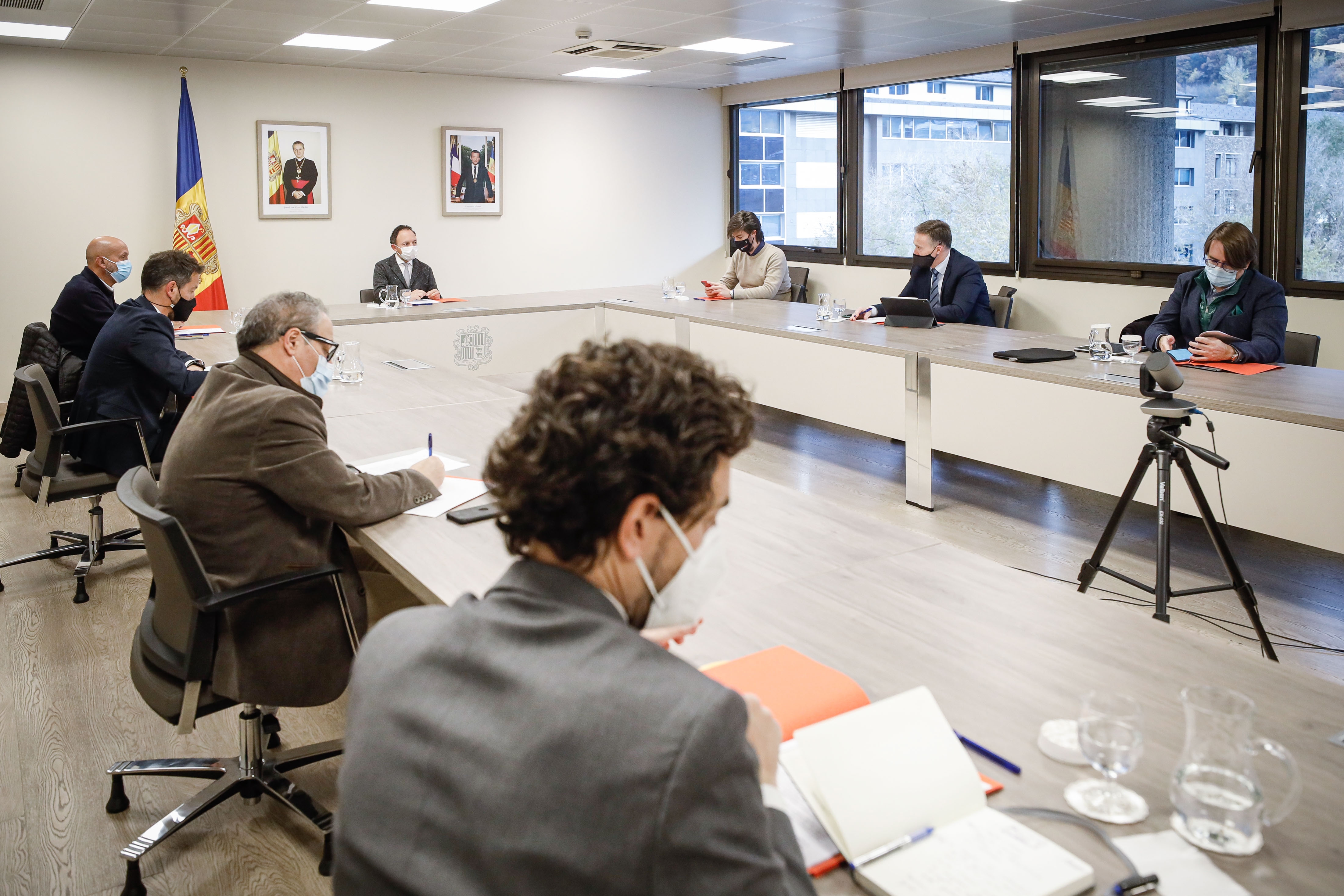La proposta del Pacte d’Estat de Salut contempla el reforçament del sistema sanitari, l’adequació dels recursos humans i materials i l’atenció centrada en la persona