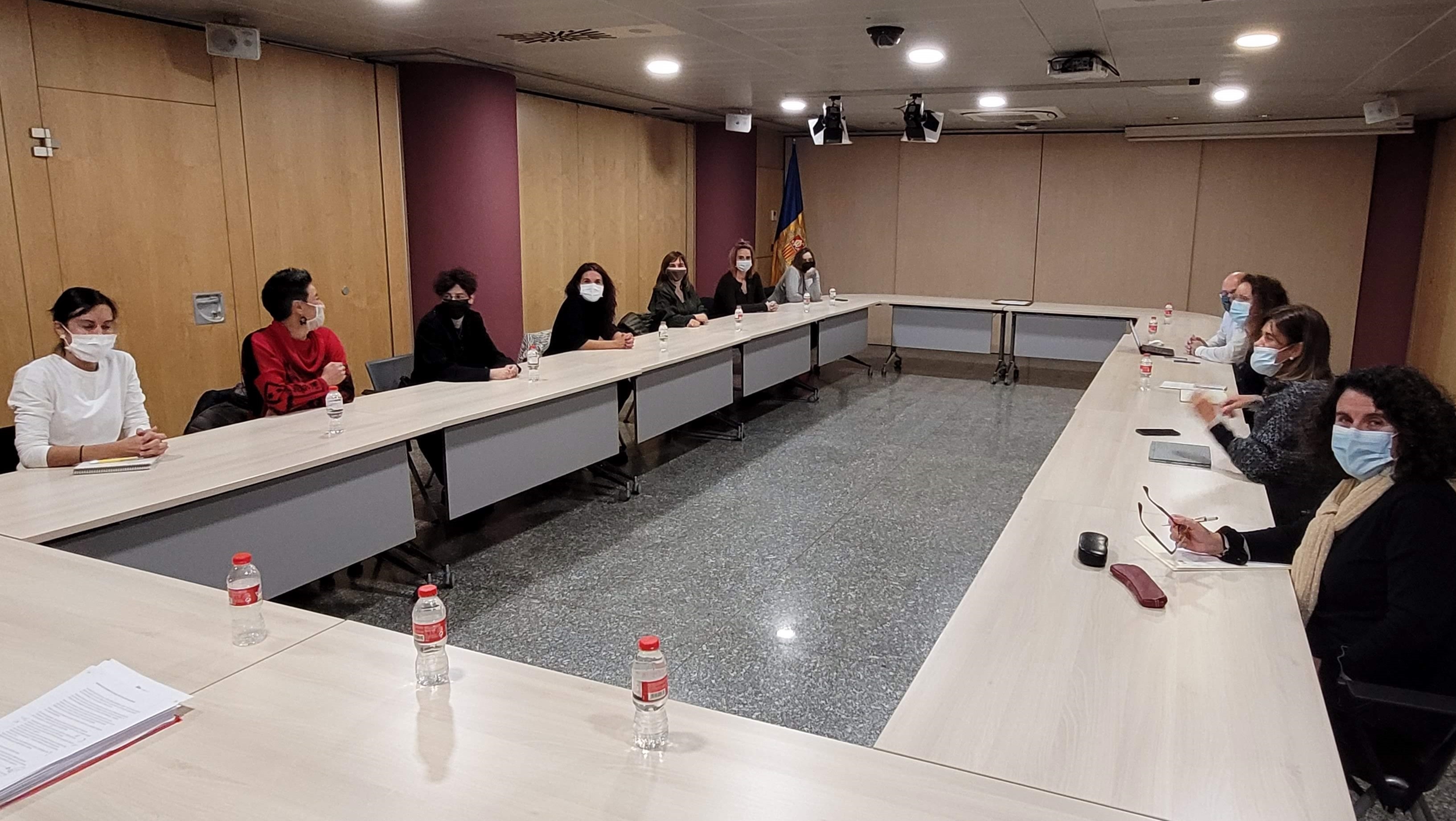 Vilarrubla es reuneix amb la nova junta del Sindicat d’Ensenyament Públic