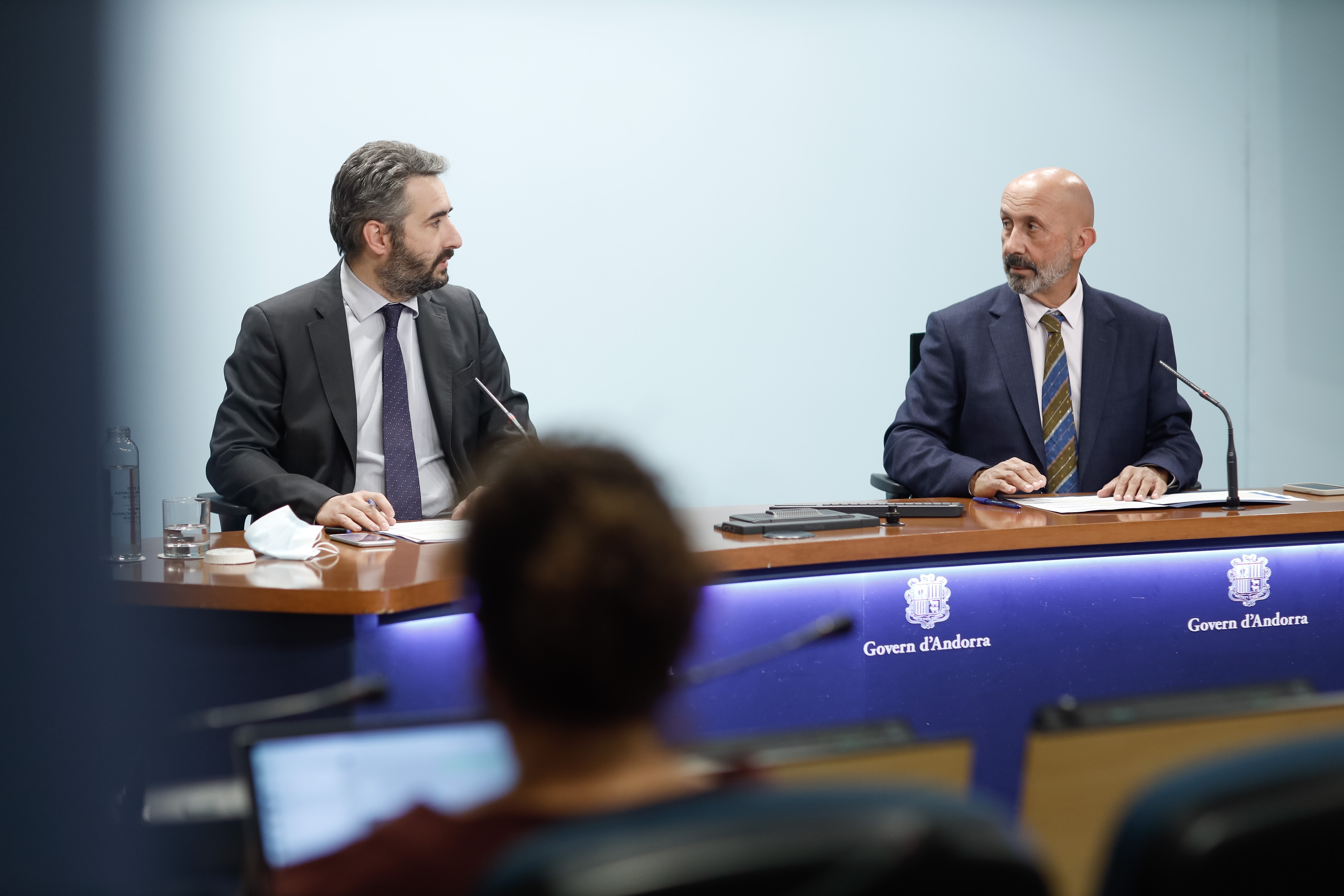 El Govern permet als monitors d’escola bressol immunitzats prescindir de la mascareta a les aules
