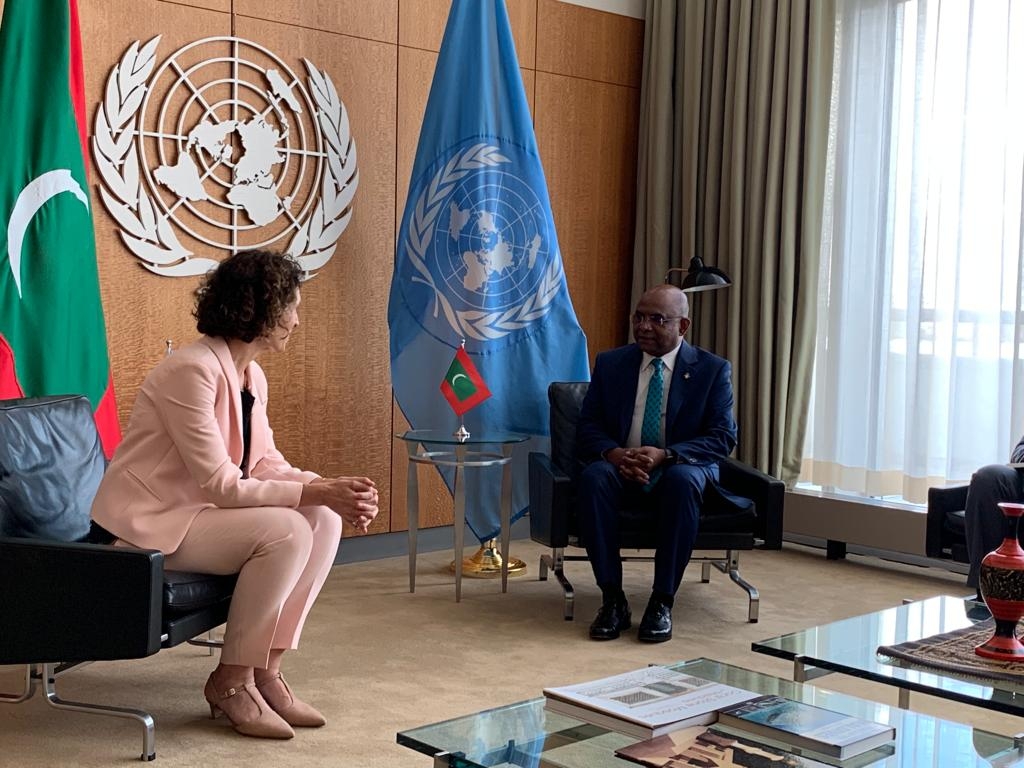 La ministra Maria Ubach es reuneix amb el president de la 76a sessió de l’Assemblea General de les Nacions Unides, Abdulla Shahid
