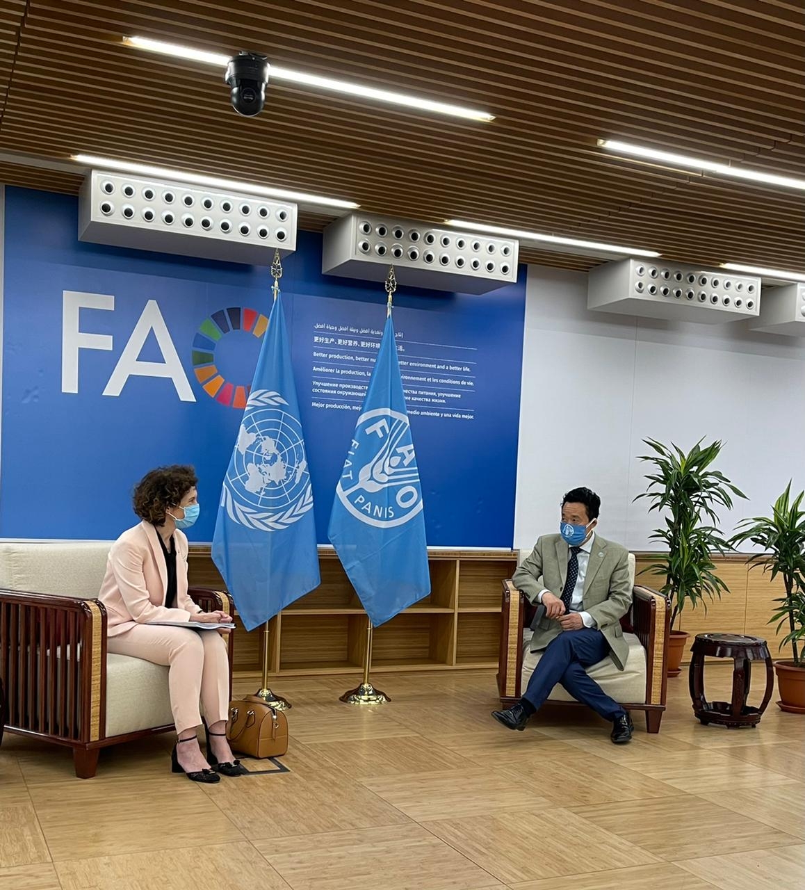 La ministra Maria Ubach es reuneix a Roma amb el director general de la FAO, Qu Dongyu
