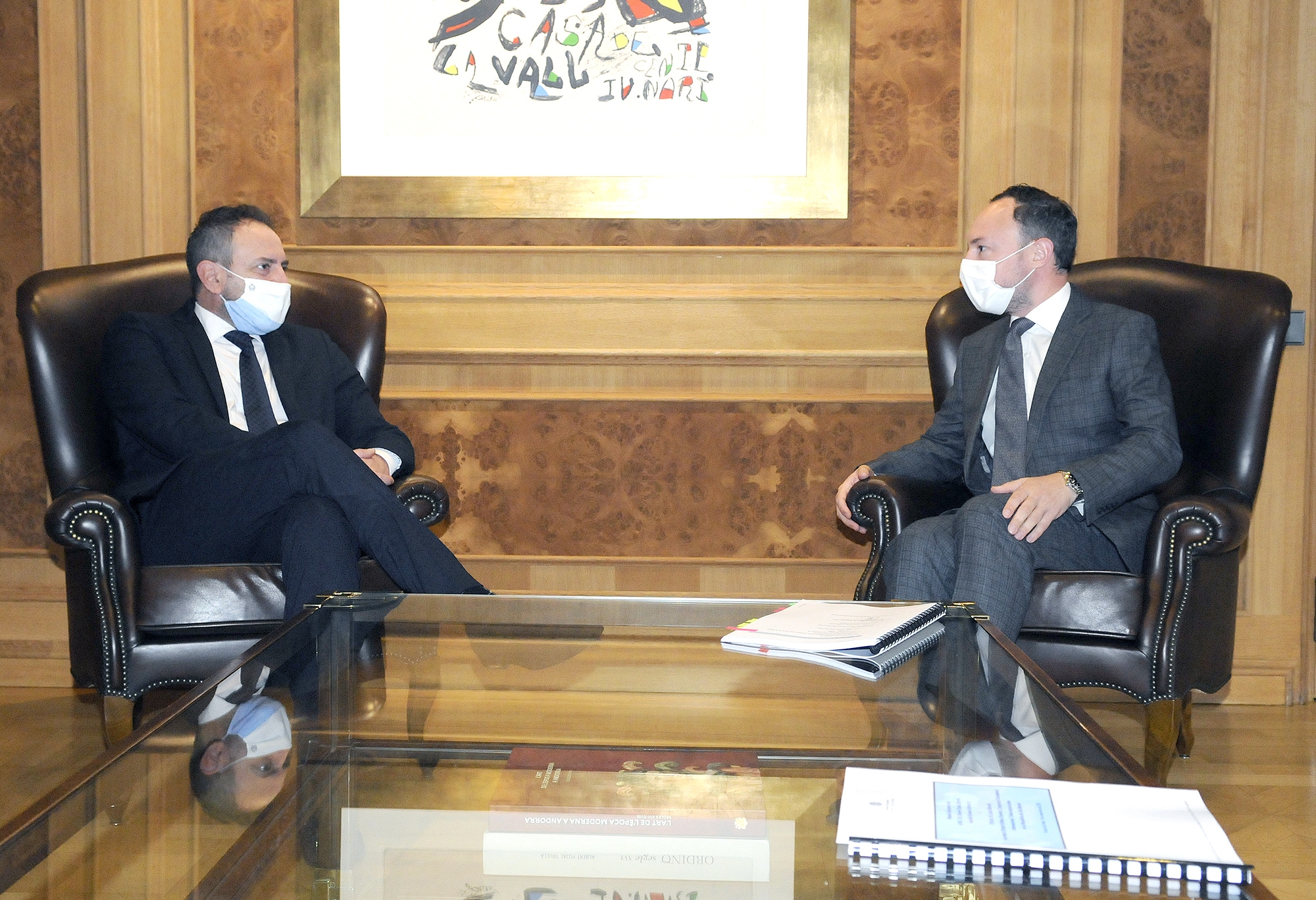 Espot rep el ministre d’Afers Exteriors, Cooperació Econòmica Internacional i Telecomunicacions de San Marino, Luca Beccari