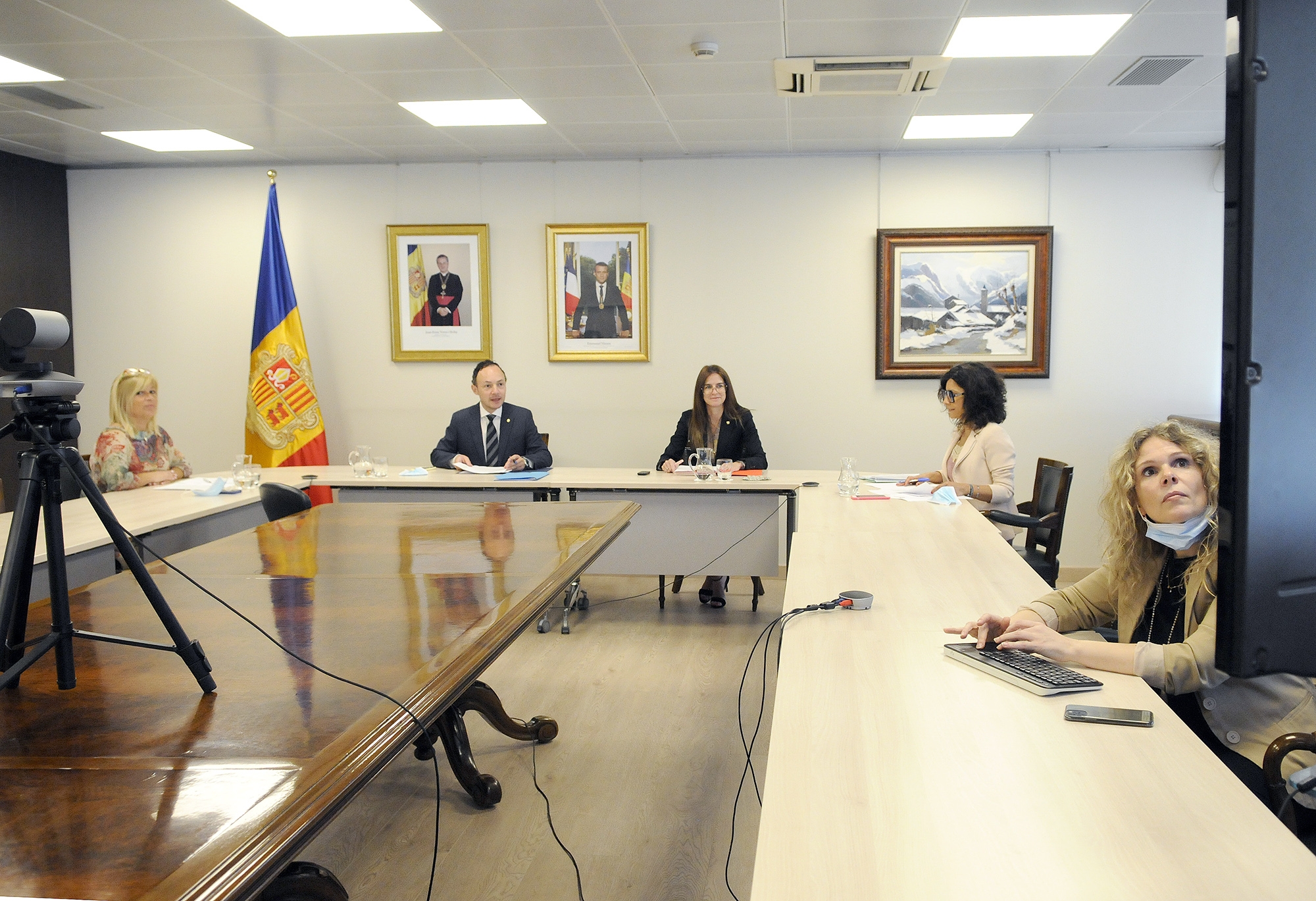 El patronat de la Fundació Ramon Llull es reuneix virtualment