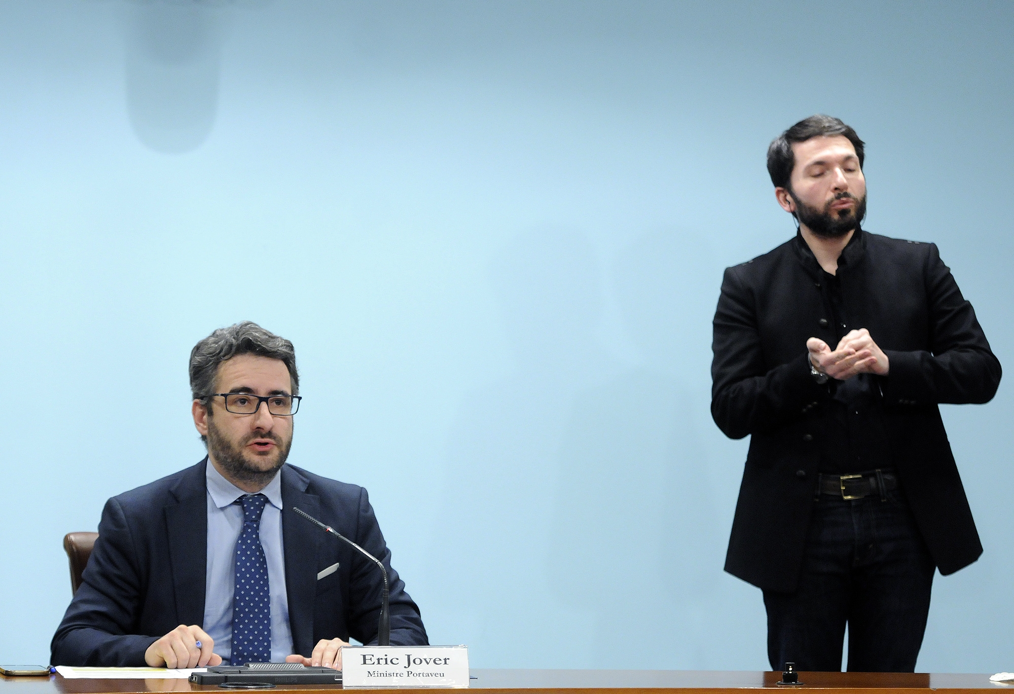 El Govern amplia l’accés a les ajudes a autònoms i a empreses