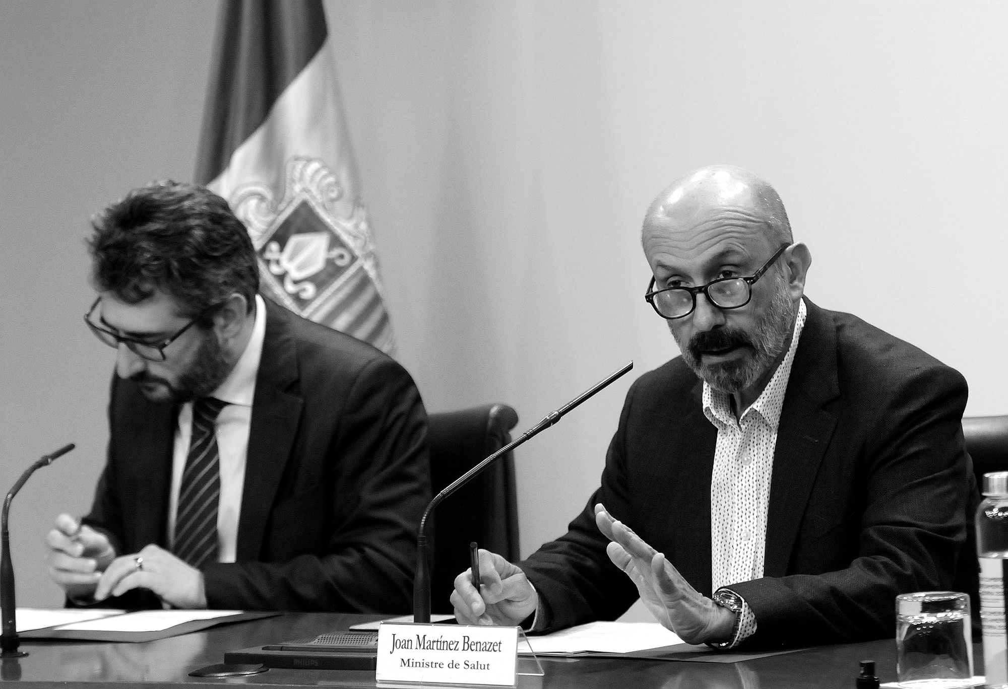 L’Executiu limita la venda de tabac i begudes alcohòliques només per a andorrans i residents per tal de combatre l’efecte crida