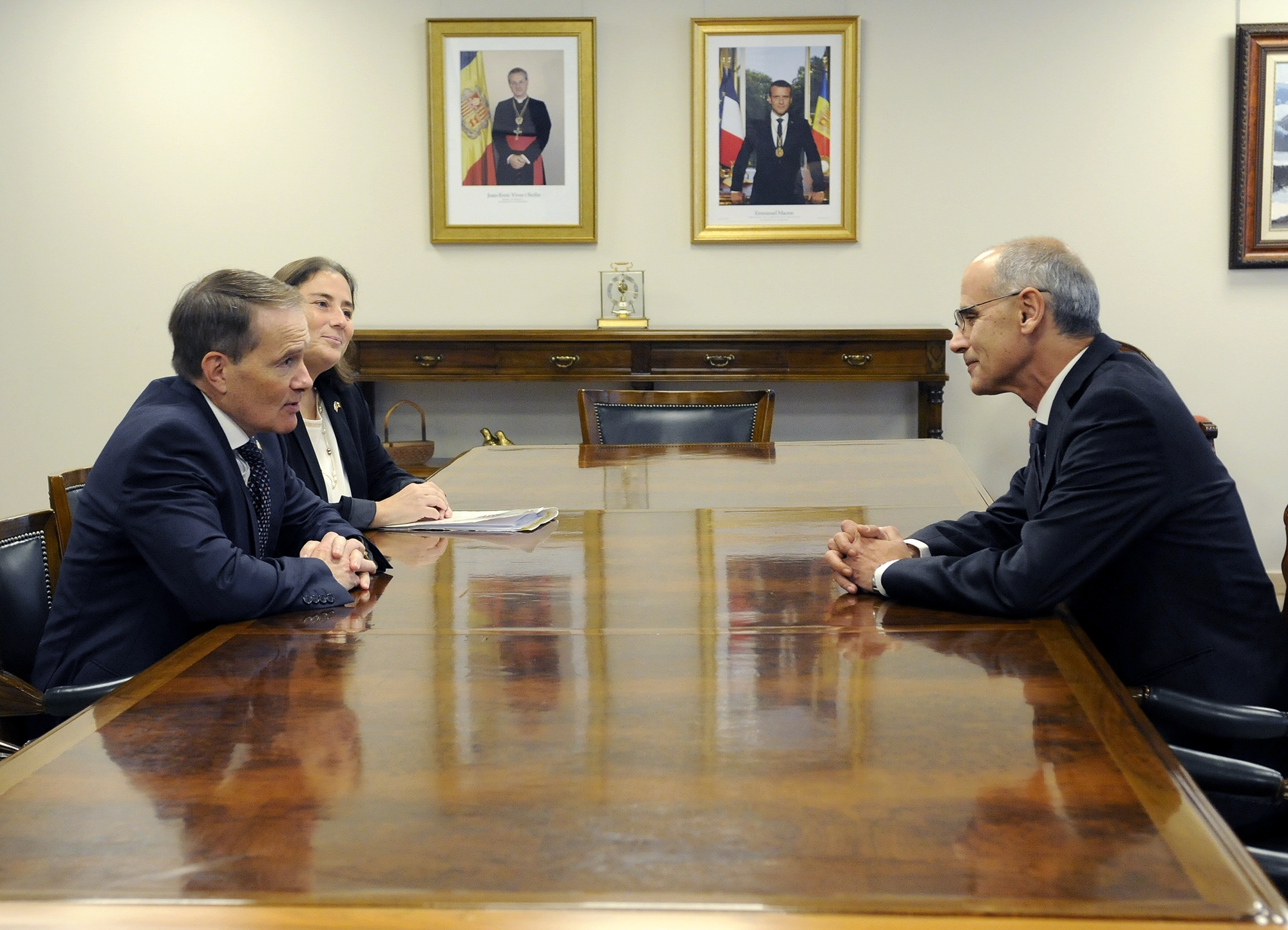 Martí rep el cònsol general dels Estats Units