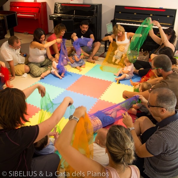 S’organitza una nova sessió del “Taller de Música compartida” per a infants que caminen, degut al gran nombre d’inscripcions
