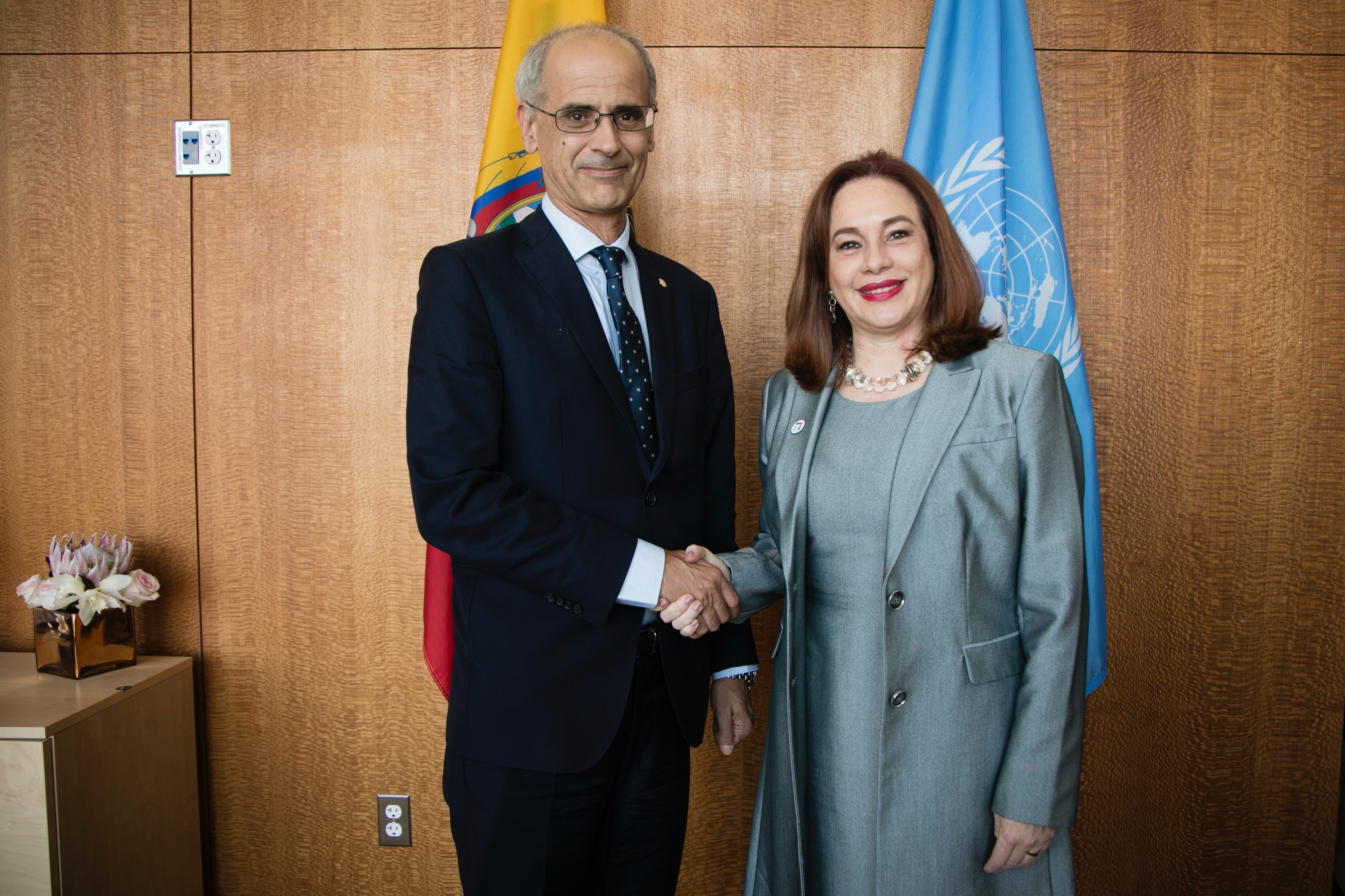 Martí felicita a la presidenta de l’Assemblea General pel seu recent nomenament